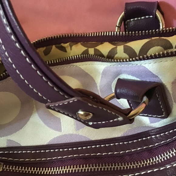 Coach Lilac Beige Signature Large Tote Handbag - Picture 3 of 6